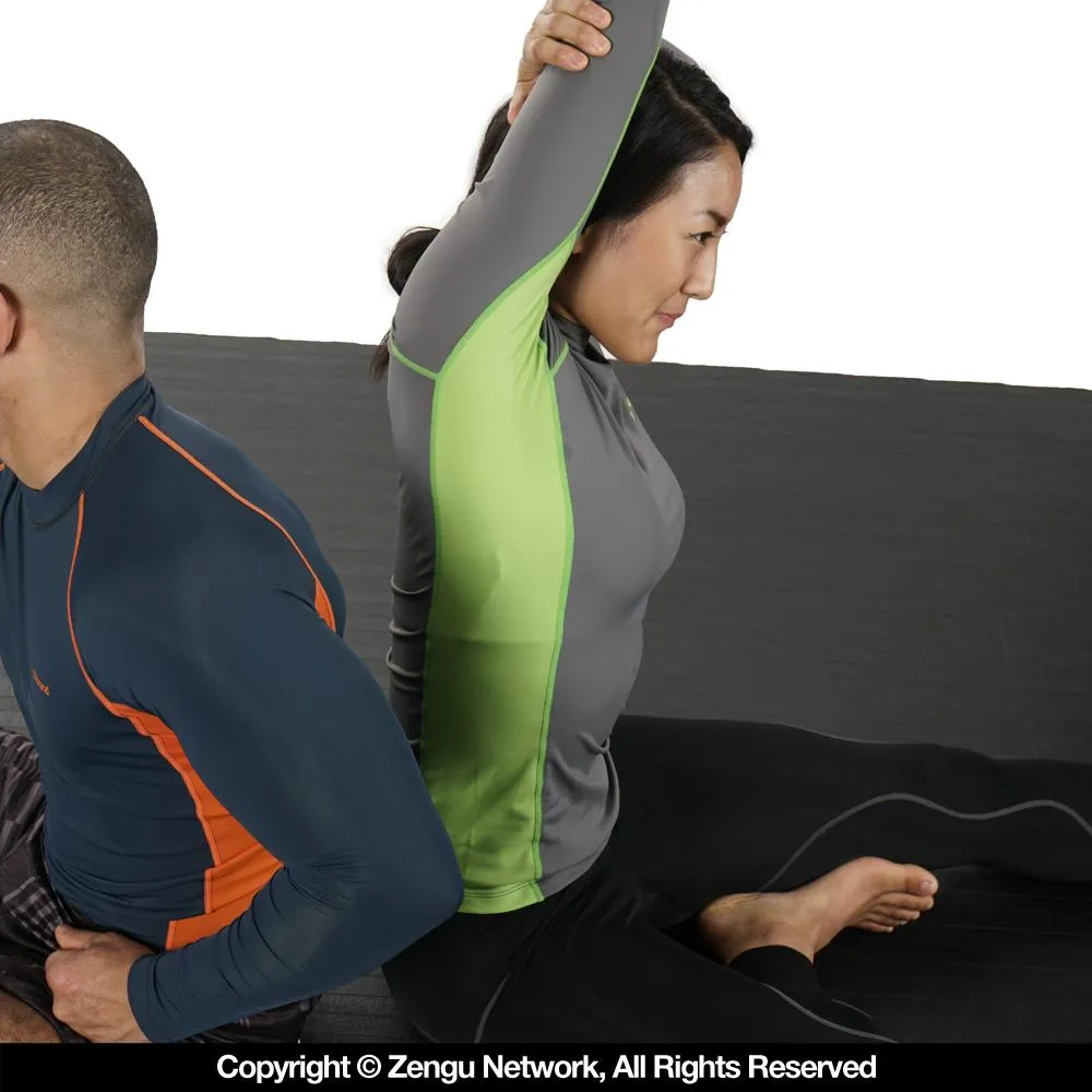 93brand "Standard Issue" Long Sleeve Women's Rash guard 2-Pack Grey/Green, Blue/ Orange