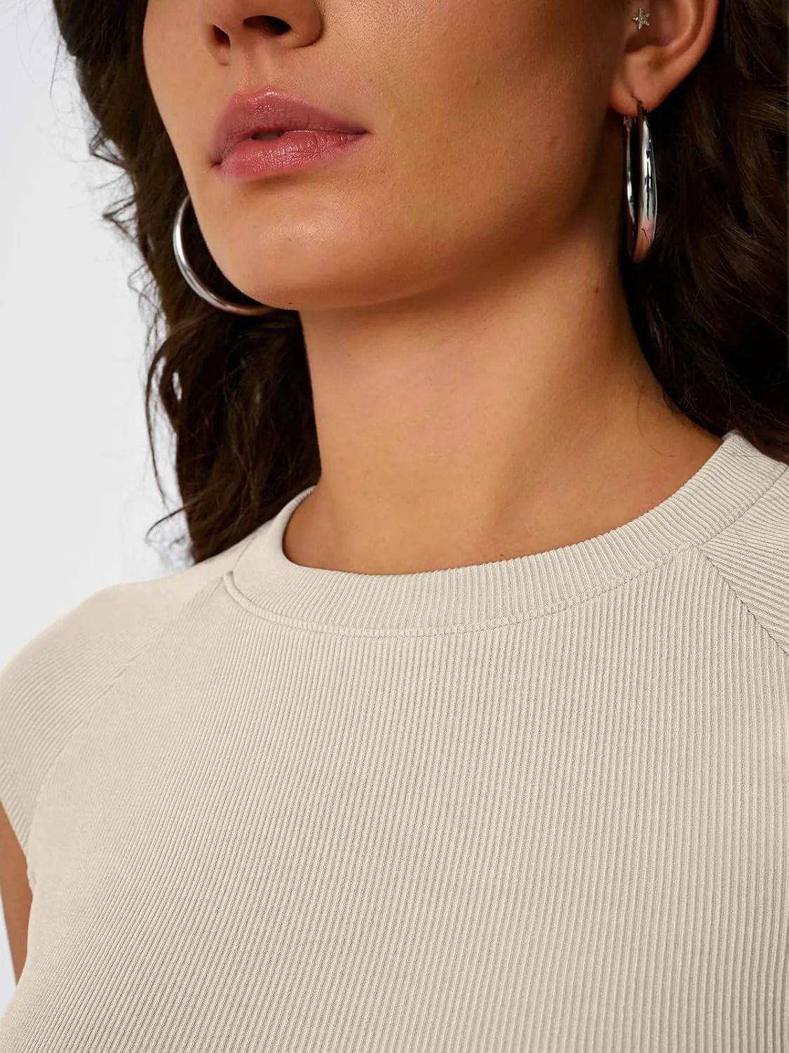 Trendy Queen Women's Cap Sleeve Shirts Ribbed Knit Summer Top 2025 Basic Cute Y2k Tee Crop Clothes